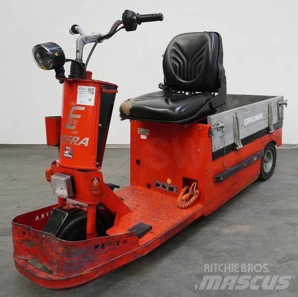 Pefra EFW508 Tauetraktor