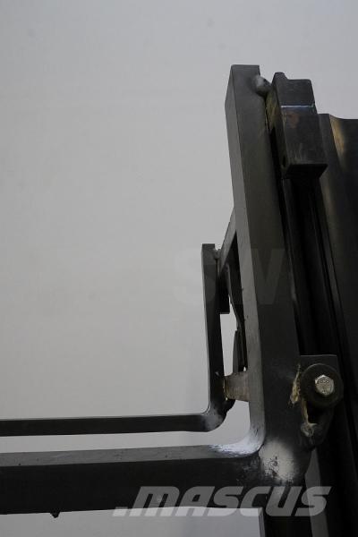 Still FM-X14 Skyvemasttruck