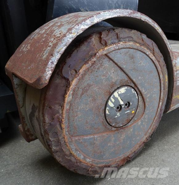 Still FM-X17 Skyvemasttruck