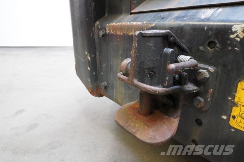 Still R07-25 Tauetraktor