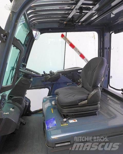 Toyota 8FBMT25 Gaffeltrucker - Annet