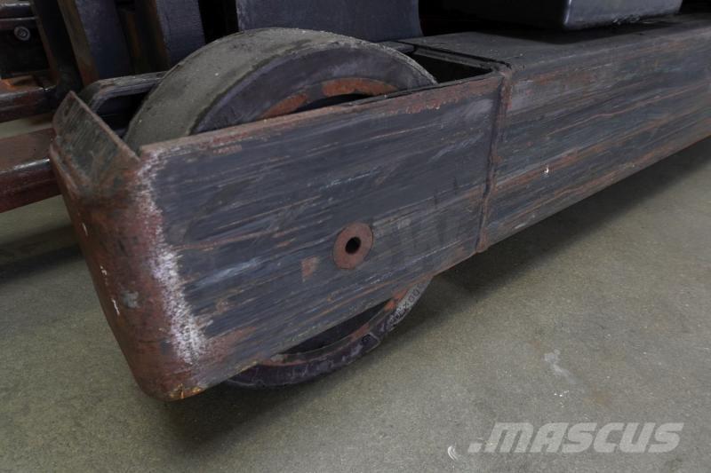 Toyota RRE1/15 Skyvemasttruck