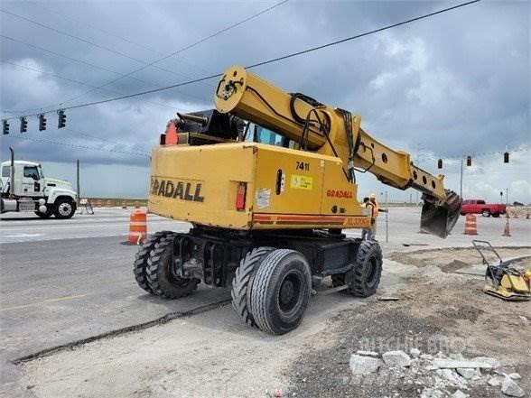 Gradall XL3300 V Hjulgravere