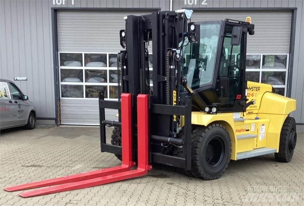 Hyster H12XD6 Diesel Trucker