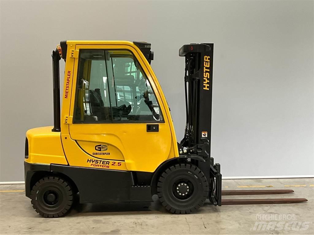 Hyster H2.5FTD Diesel Trucker