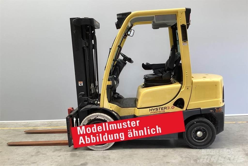 Hyster H3.0FT Diesel Trucker