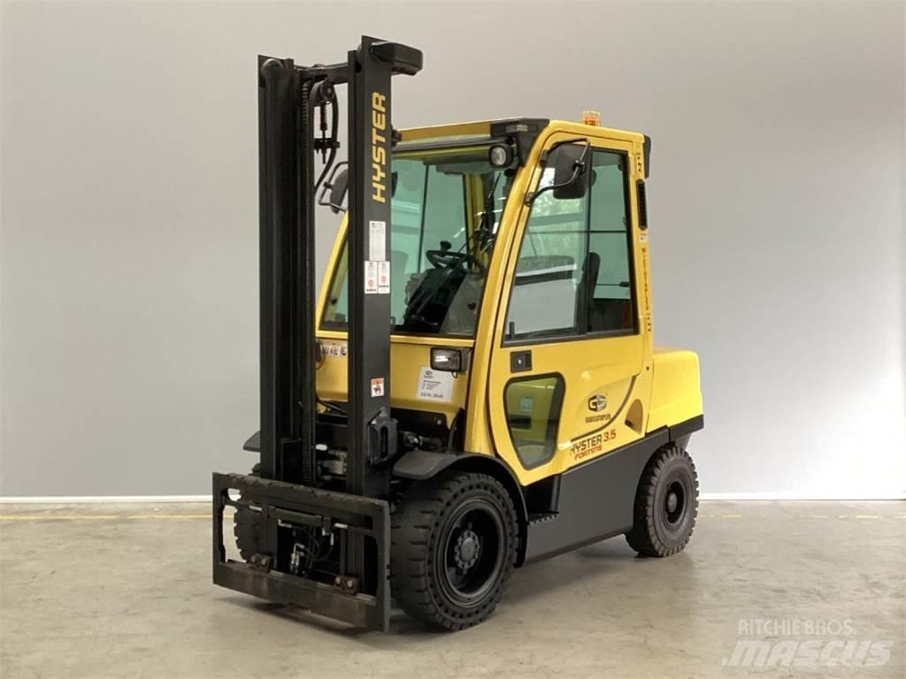 Hyster H3.50FT Diesel Trucker