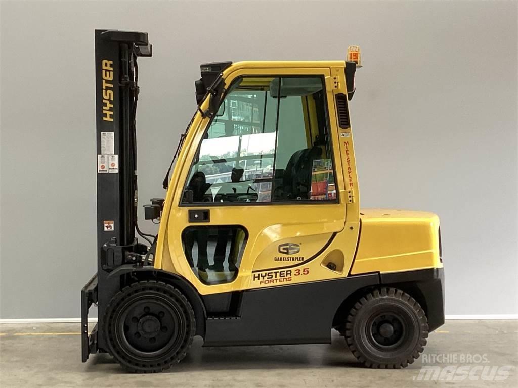 Hyster H3.50FT Diesel Trucker