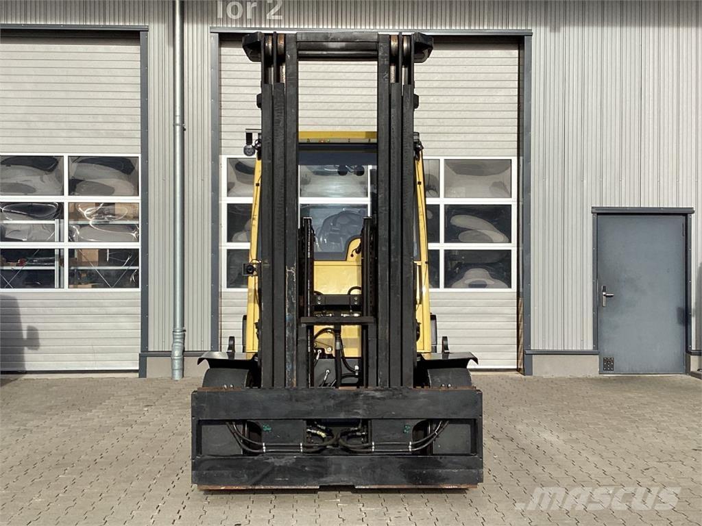 Hyster H8.0FTS/6 Diesel Trucker