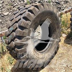  CAMSO 20.5X25 Dekk, hjul og felger