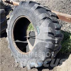 Titan 17.5L24 Dekk, hjul og felger