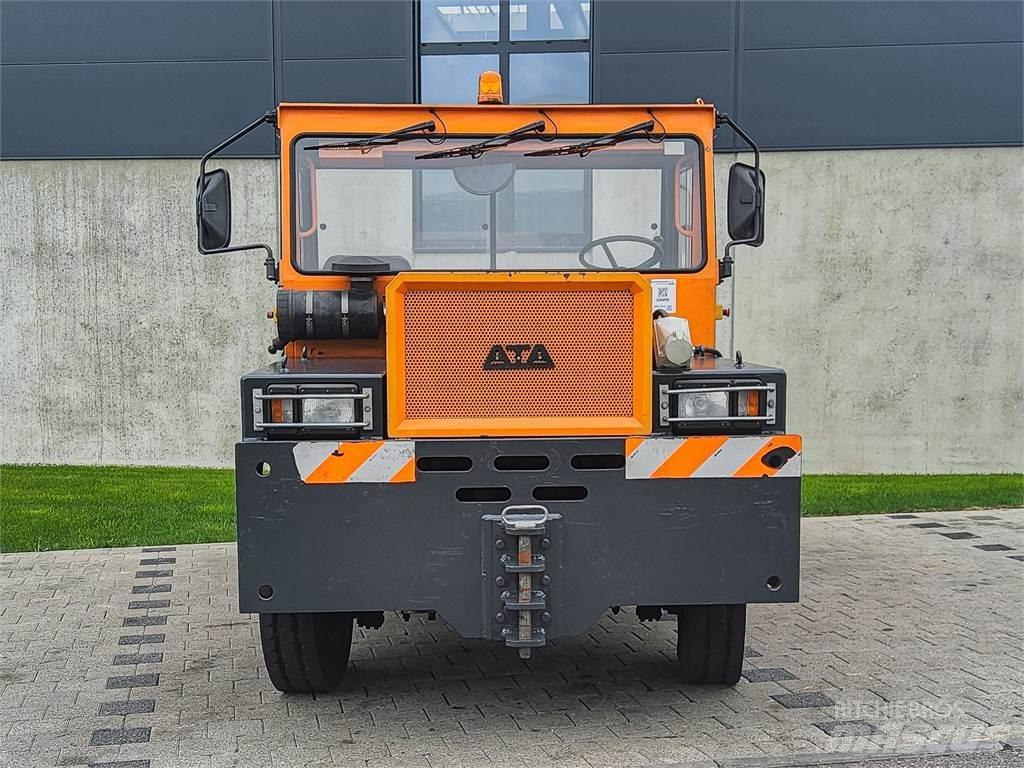  ATA 8500 4x4 Tauetraktor