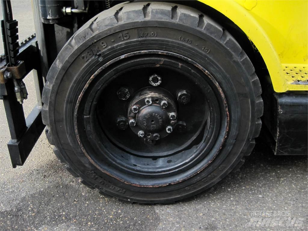 Hyster H 3-00XM Propan trucker