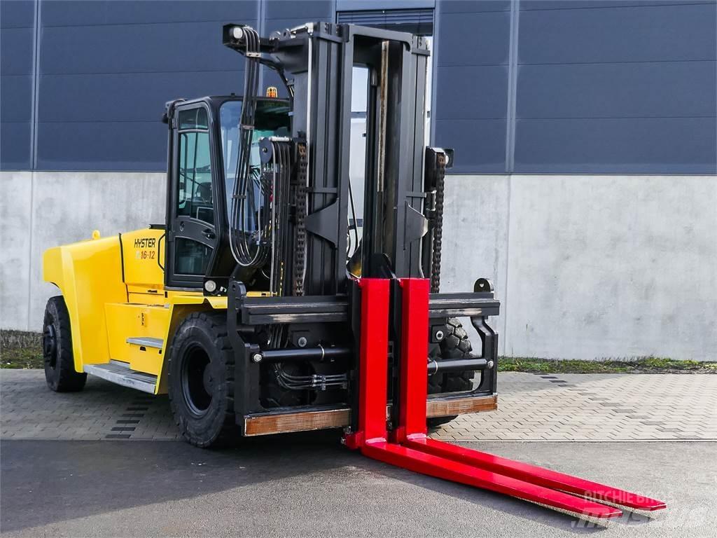 Hyster H16.00XM-12 Diesel Trucker