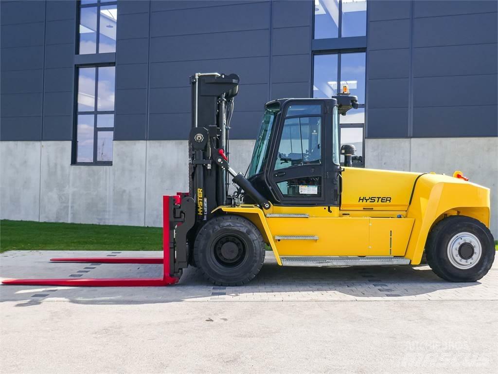 Hyster H16.00XM-12 Diesel Trucker