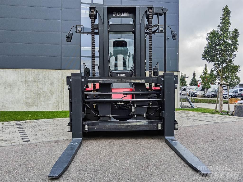 Kalmar DCG 250-12 Diesel Trucker