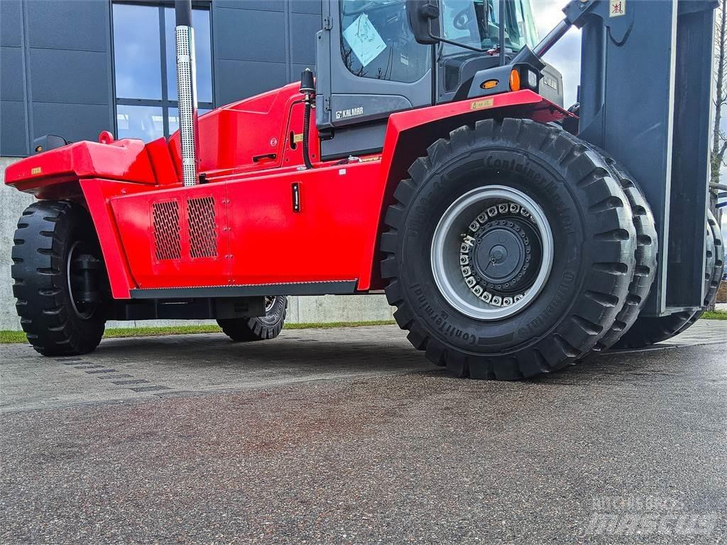 Kalmar DCG 250-12 Diesel Trucker
