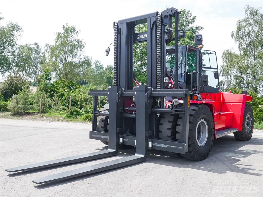 Kalmar DCG 330-12 Diesel Trucker