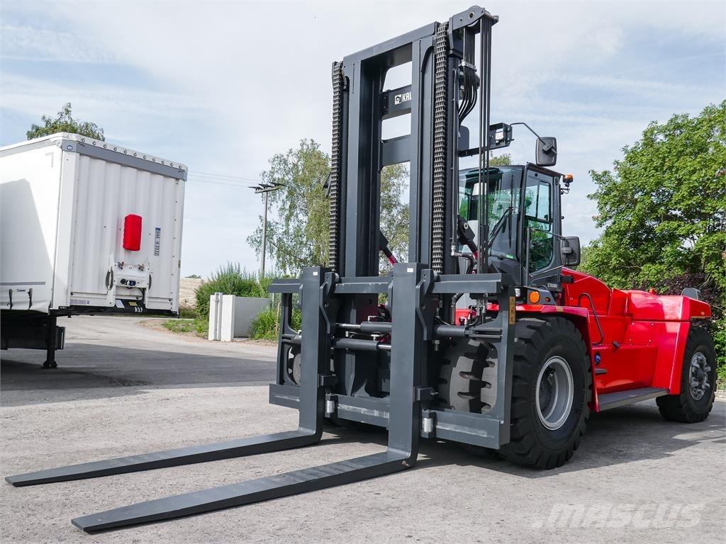 Kalmar DCG 330-12 Diesel Trucker