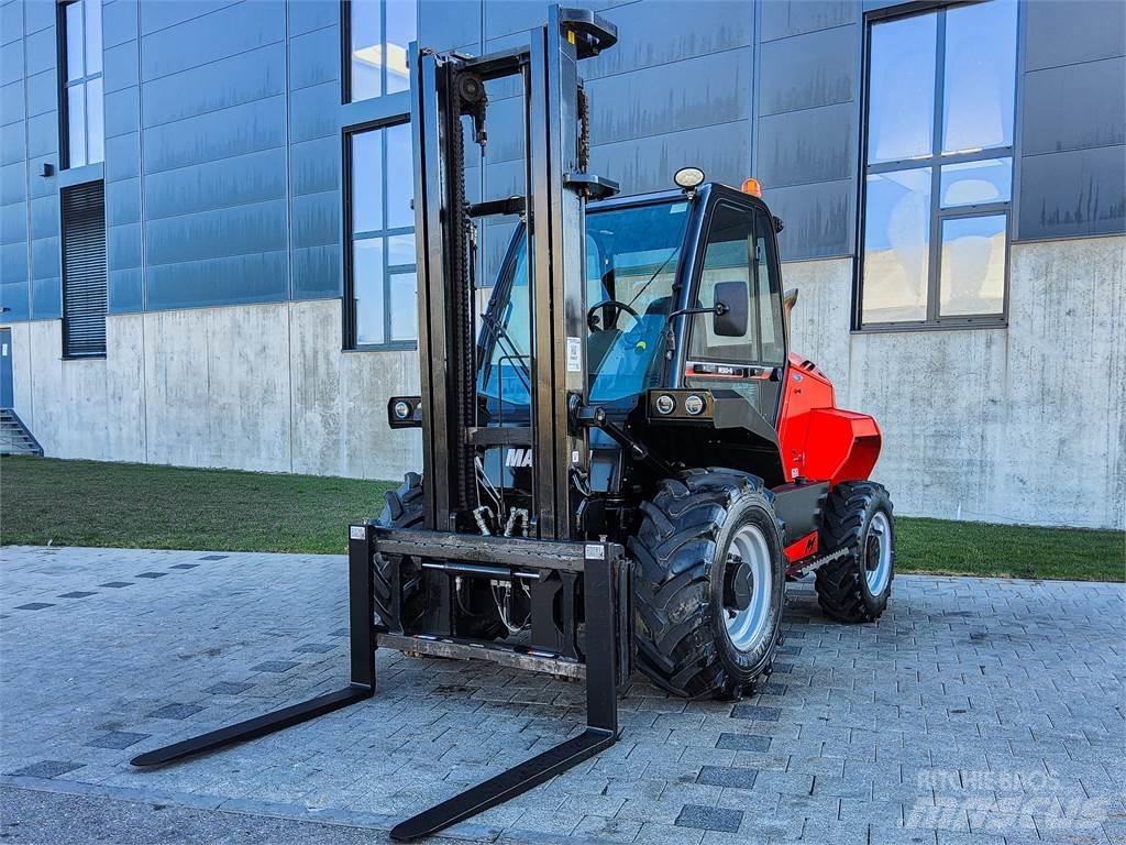 Manitou M 30-4 Terrenggående gaffeltruck