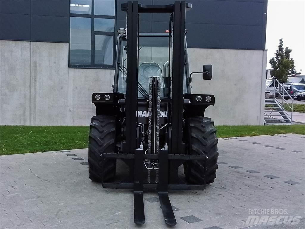 Manitou M 30-4 Terrenggående gaffeltruck