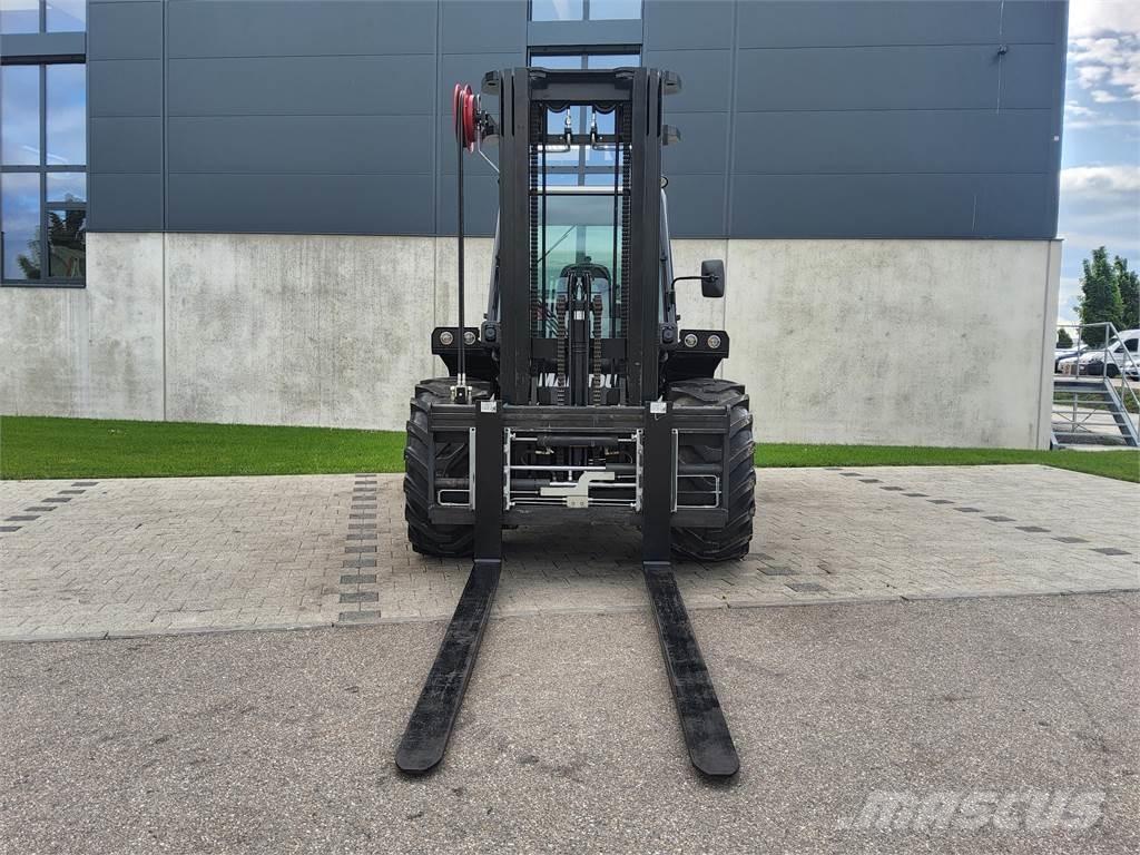 Manitou M 50-4 Terrenggående gaffeltruck