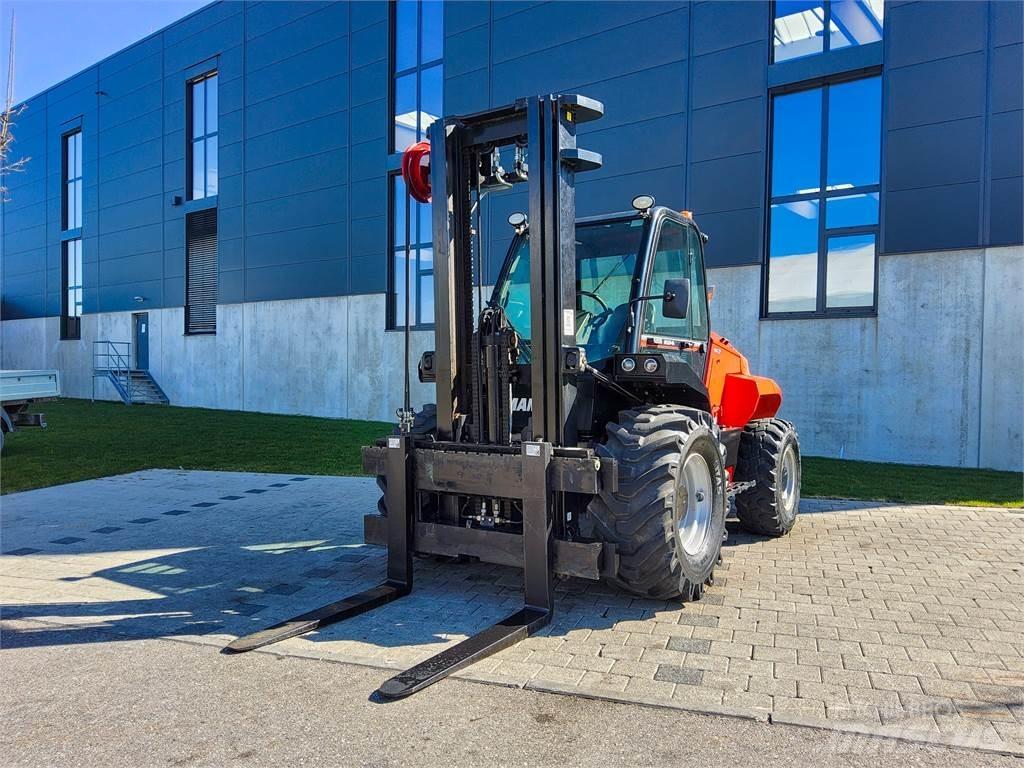 Manitou M 50-4 Terrenggående gaffeltruck