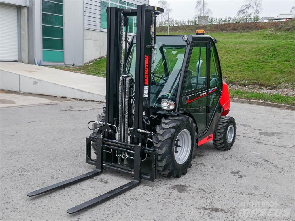 Manitou MC 25-4 Terrenggående gaffeltruck