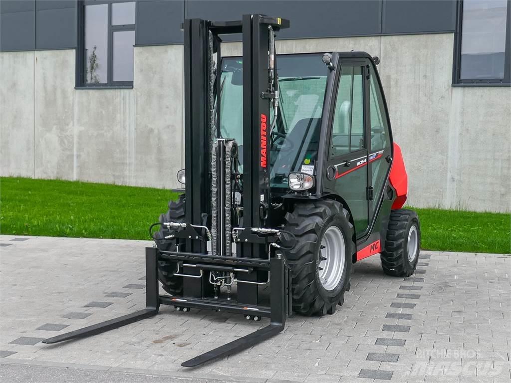 Manitou MC 25-4 Terrenggående gaffeltruck