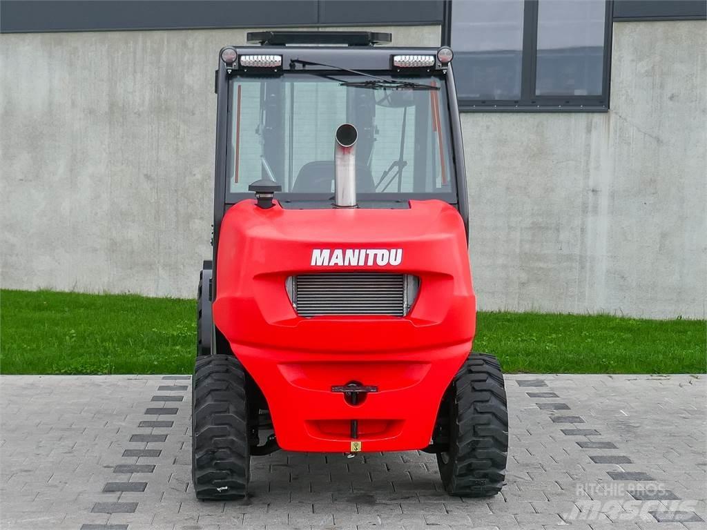 Manitou MC 25-4 Terrenggående gaffeltruck