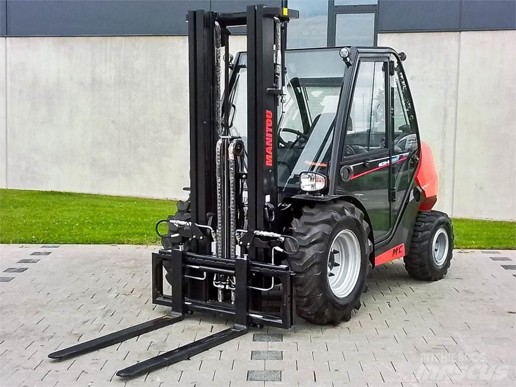 Manitou MC 25-4 Terrenggående gaffeltruck
