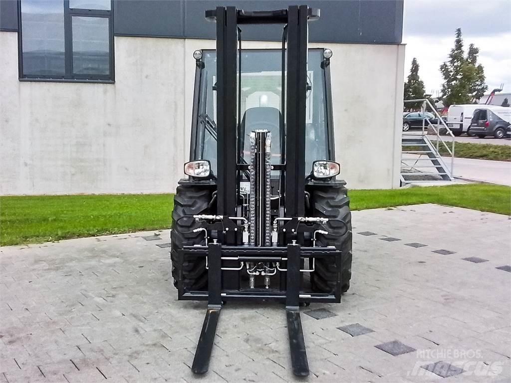 Manitou MC 25-4 Terrenggående gaffeltruck