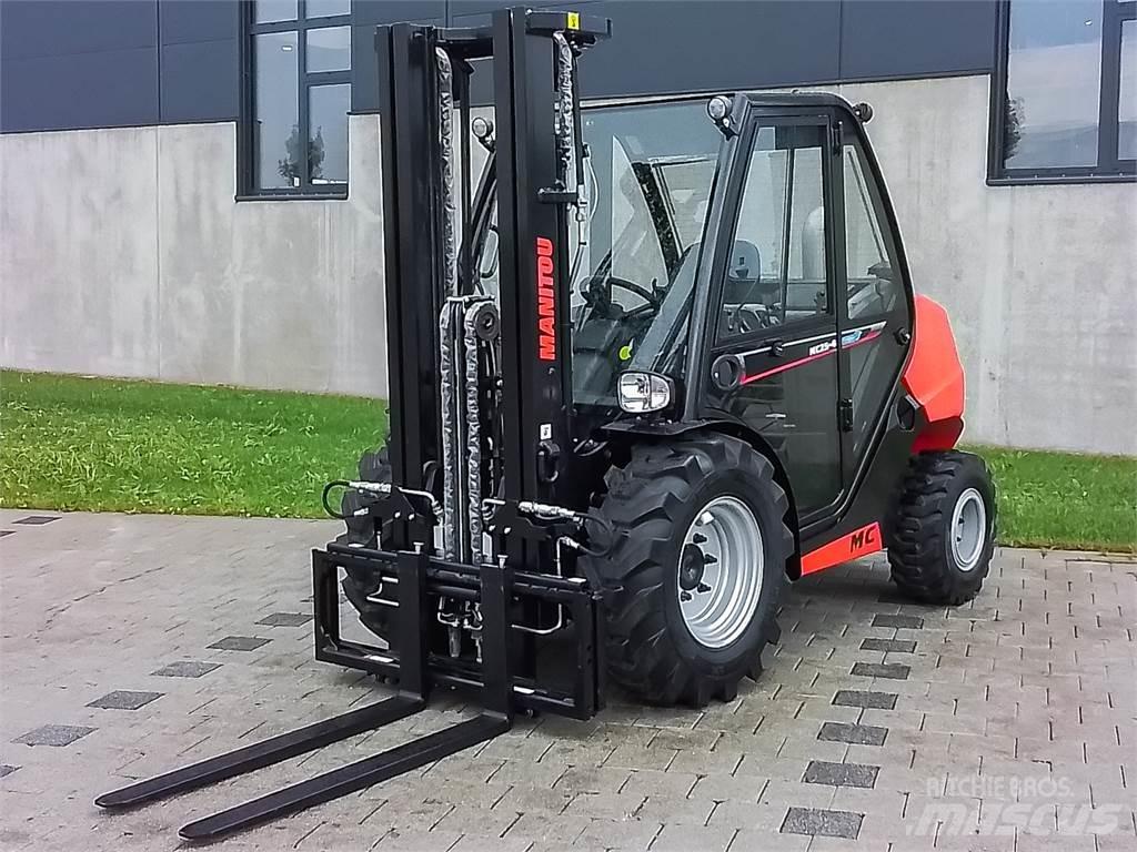 Manitou MC 25-4 Terrenggående gaffeltruck