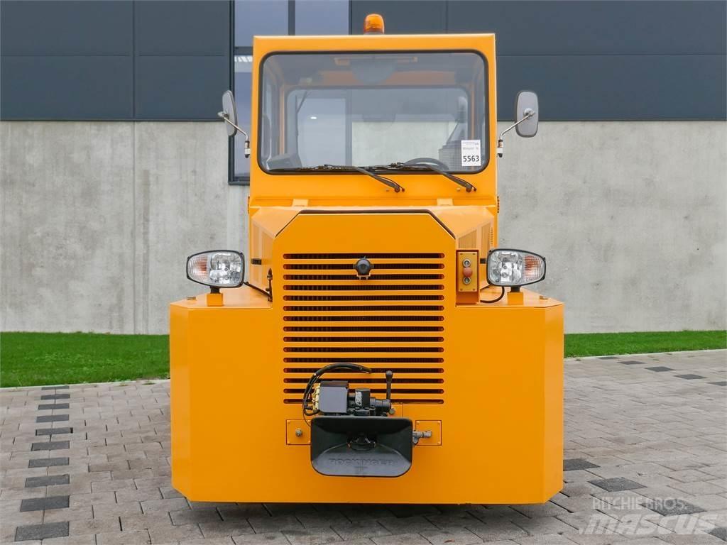 Volk DFZ 120H Tauetraktor