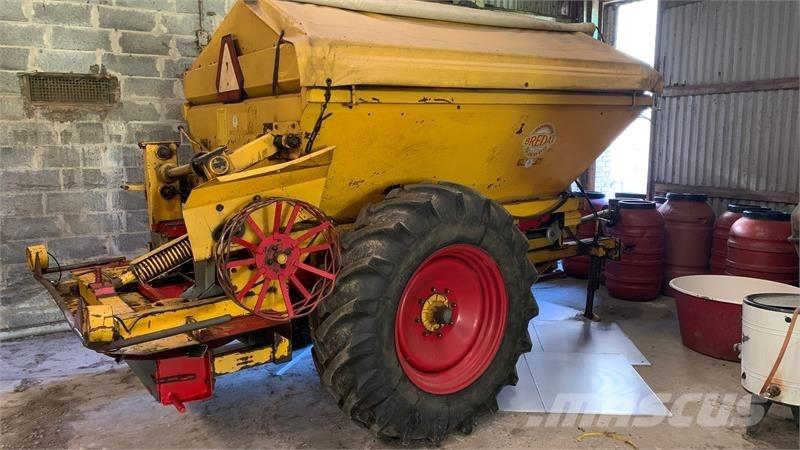 Bredal B 4 Kunstgjødselspreder