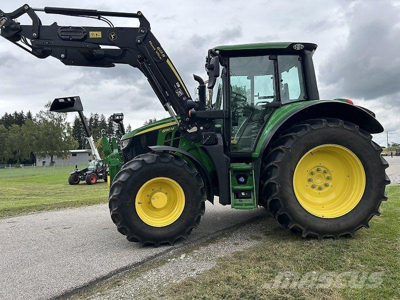 John Deere 6120M Traktorer