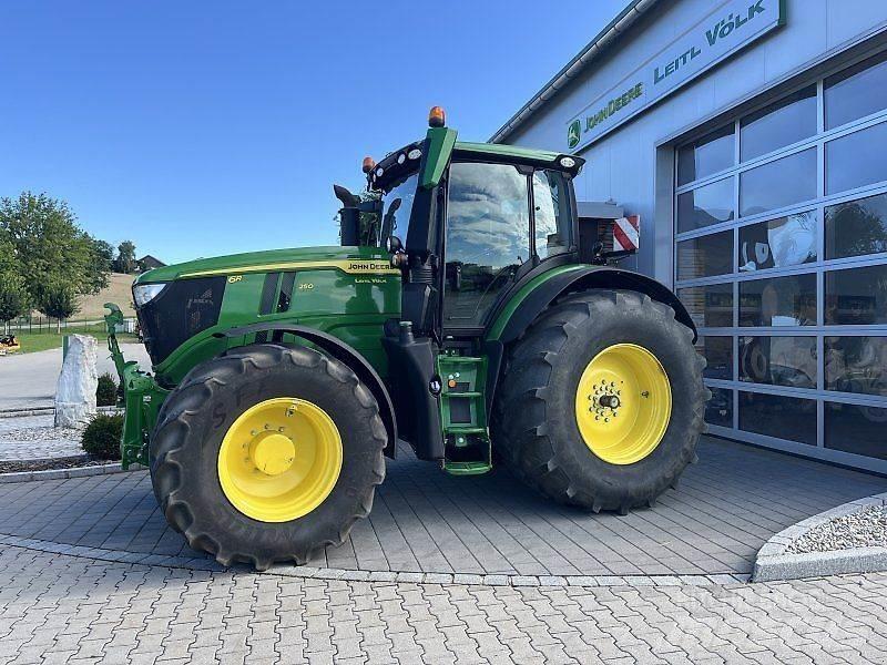 John Deere 6R250 Traktorer