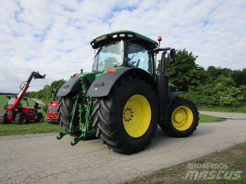 John Deere 7250R Traktorer