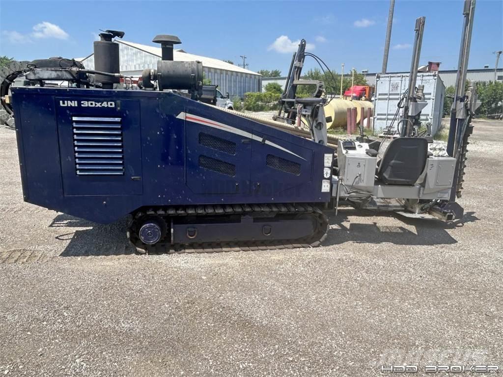 Universal UNI 30x40 Horisontal borerigg utstyr