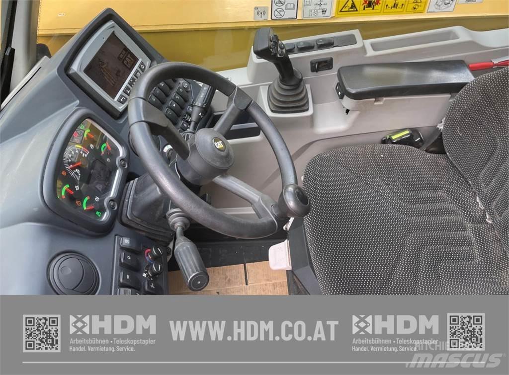 CAT TH408D Teleskoplastere