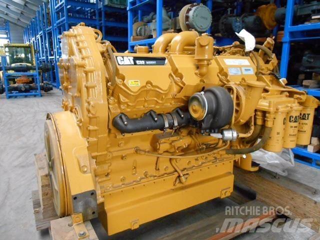 CAT C-32 Motorer