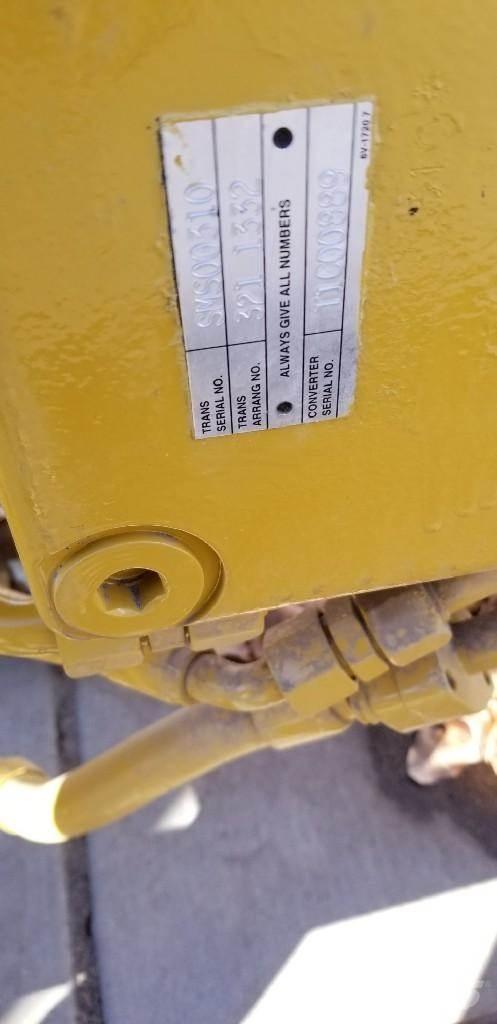 CAT TH35-E81 Girkasse