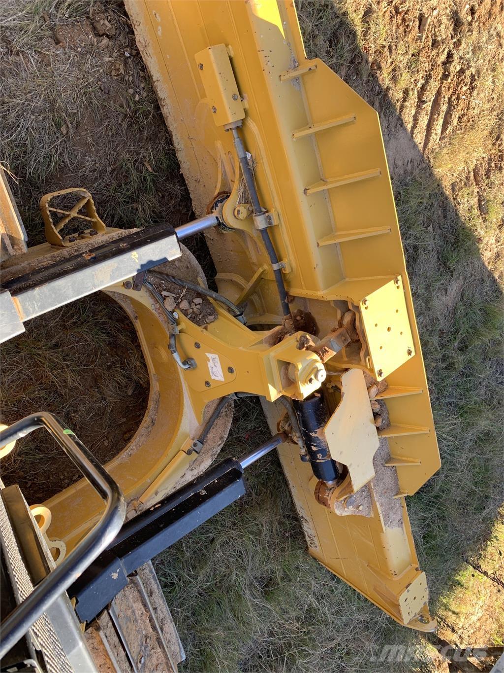 CAT D5 Anlegg - Annet