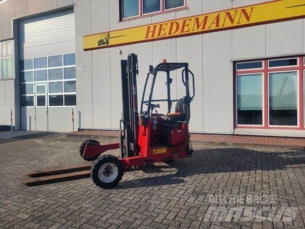 Moffett M4 25.3 Terrenggående gaffeltruck
