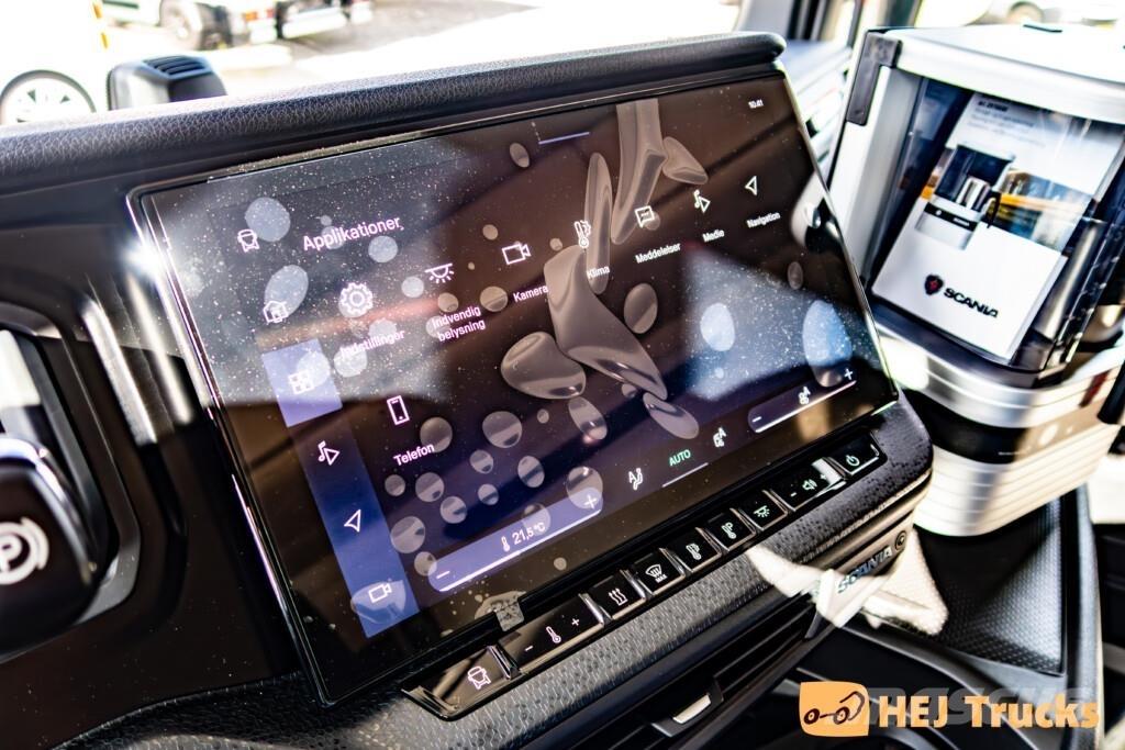Scania R530 A6x2NB Trekkvogner