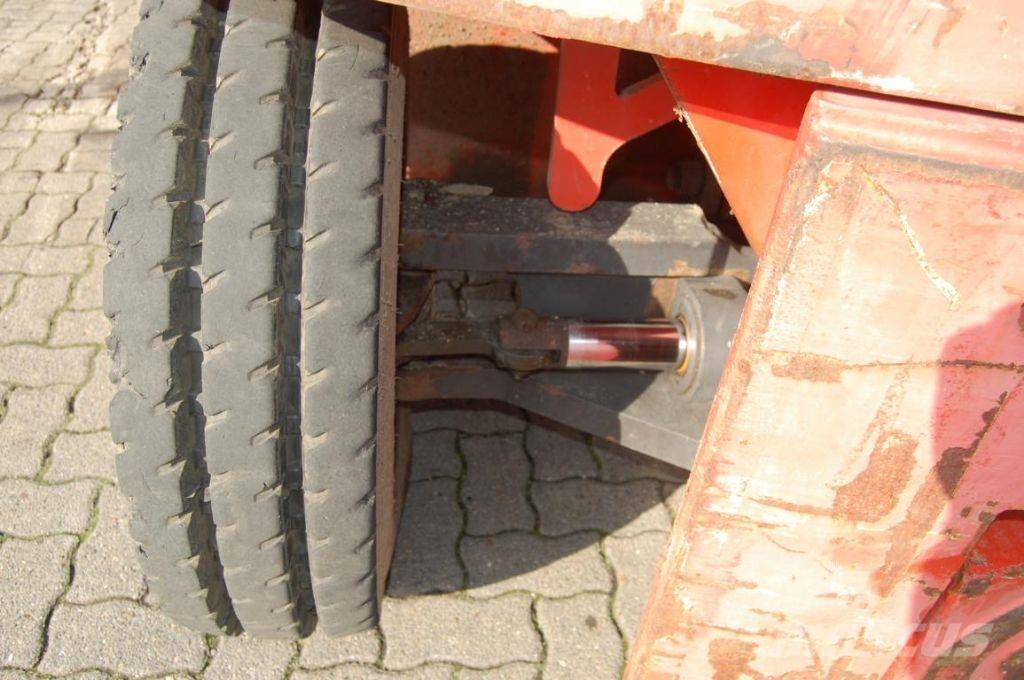 Kalmar DCD80-6 Diesel Trucker