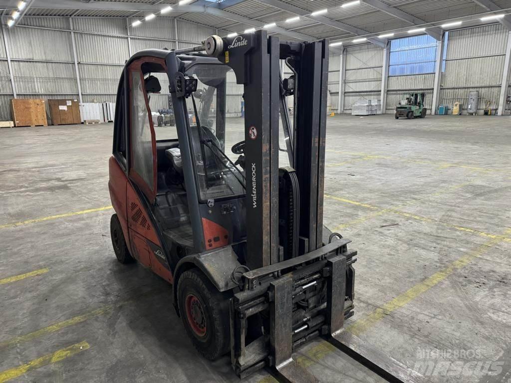 Linde H30D-02 Diesel Trucker