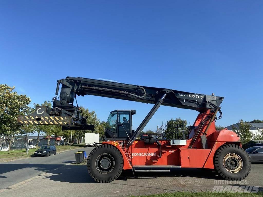SMV 4535TC5 Reachstackere