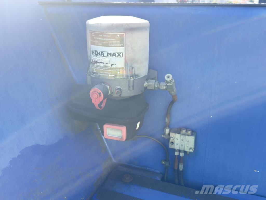 SMV 52-1200B Diesel Trucker