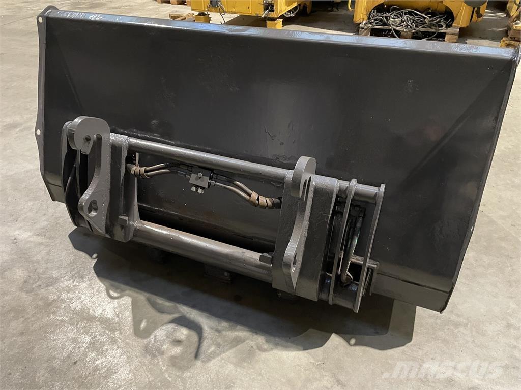  1.80 kbm Højtipskovl Skuffer